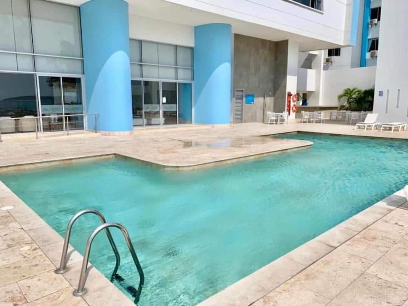 Palmetto Sunset Balcones Con Vista Al Mar Apartamento *